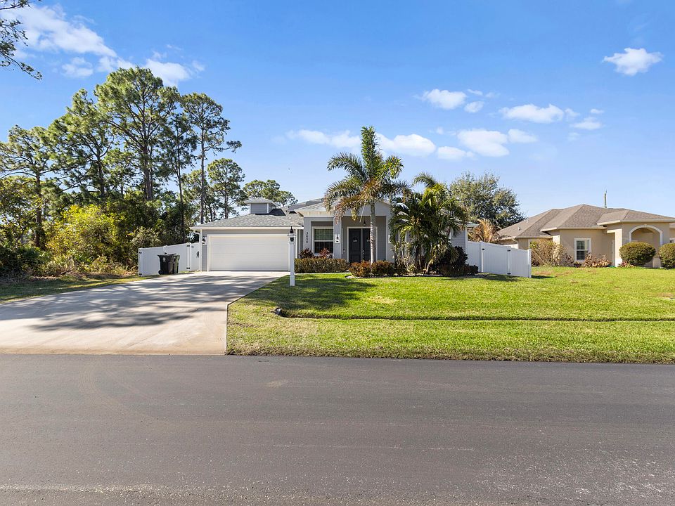 1st image of 3658 SW Margela Street