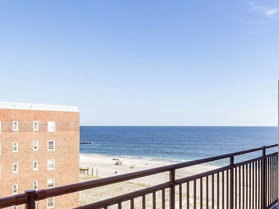 5th image of 25 Neptune Blvd APT 6N