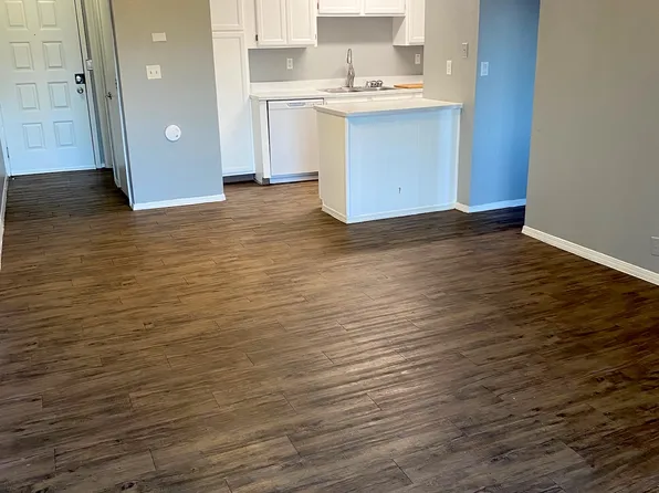 1327 Ortiz Dr SE, Albuquerque, NM