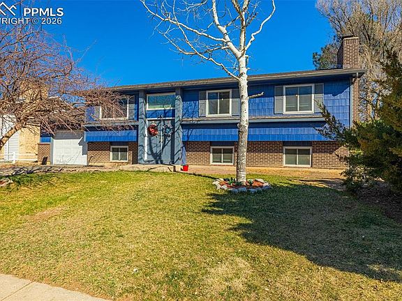 3rd image of 7045 Roaring Spring Ave