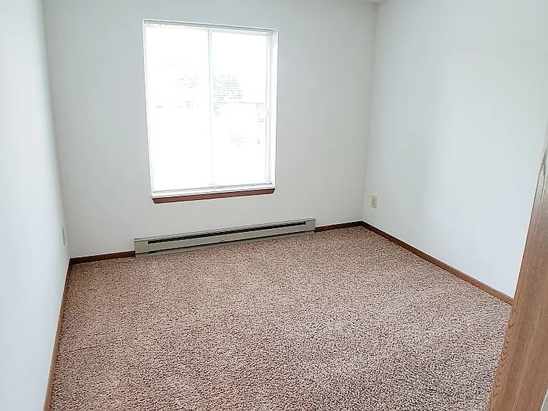 Orchard Village Apartments — Photo 129