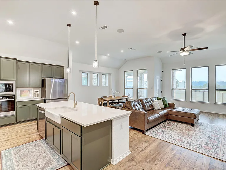 1117 Spring Gulch Ln — Photo 13