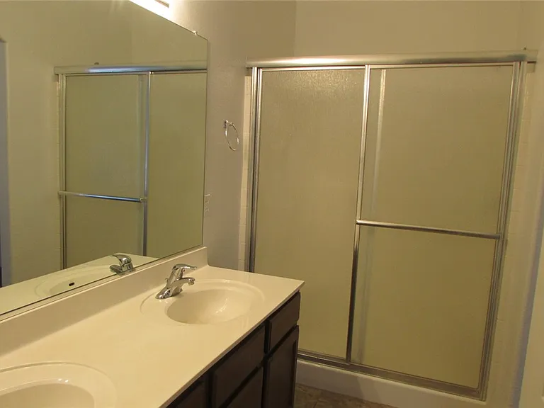 2402 E Prickly Pear Dr — Photo 11