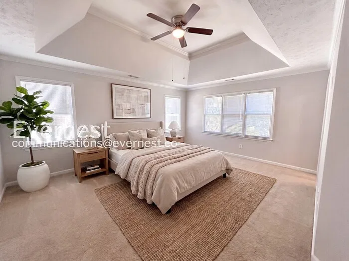 4 bed, 3.0 bath, 3008 sqft, $2,645 — Photo 3