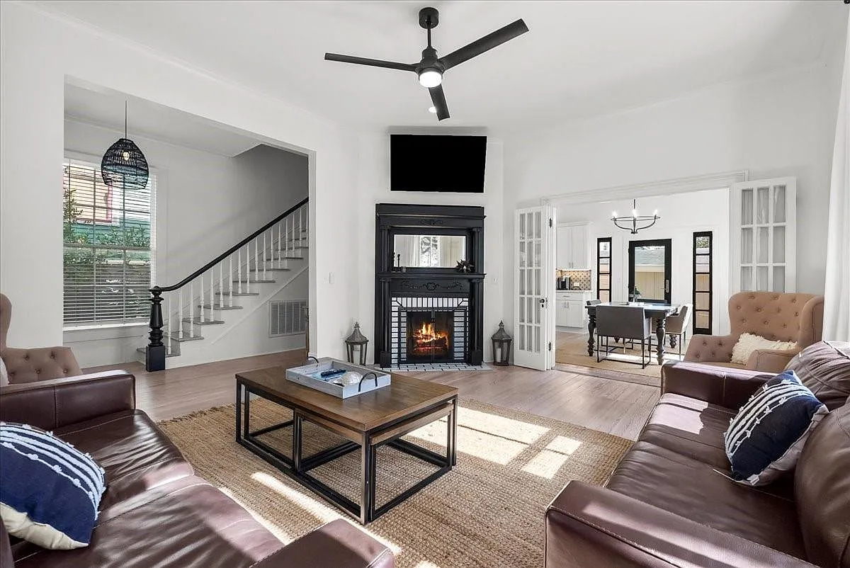 3 bed, 2.5 bath, 1536 sqft, $3,400 — Photo 4