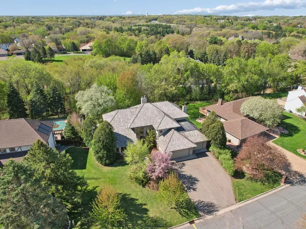 782 Evergreen Knls, Mendota Heights, MN 55118