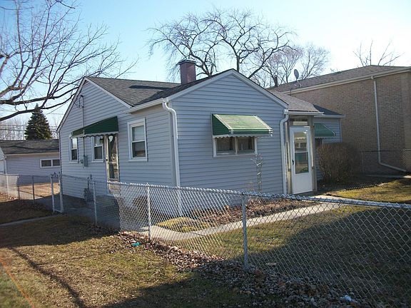 2nd image of 14001 S Marquette Ave