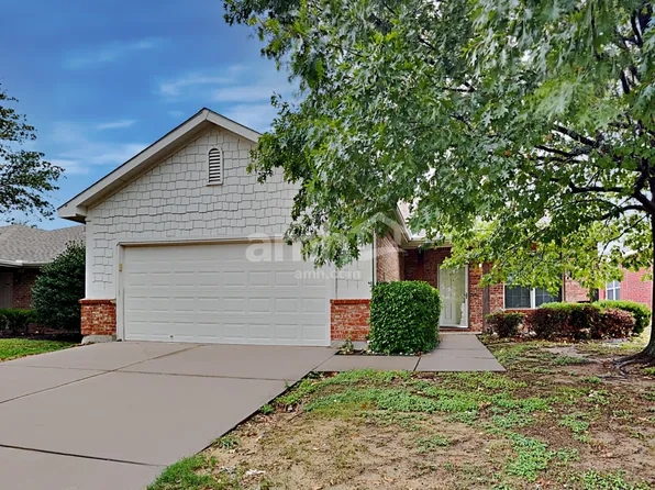 13128 Settlers Trl, Fort Worth, TX 76244