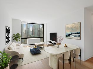 1 Columbus Pl APT S41A, New York, NY 10019