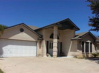 1702 Sherwood Dr, Laredo, TX 78045