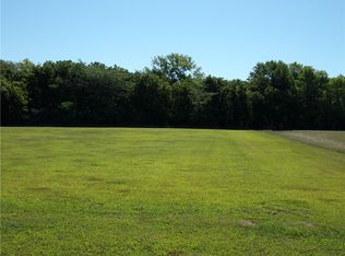 13 & 14 Deer Lake Est, Findlay, IL 62534