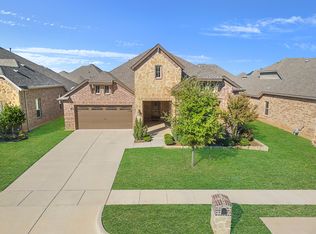 2811 Diamond Ridge Dr, Arlington, TX 76001