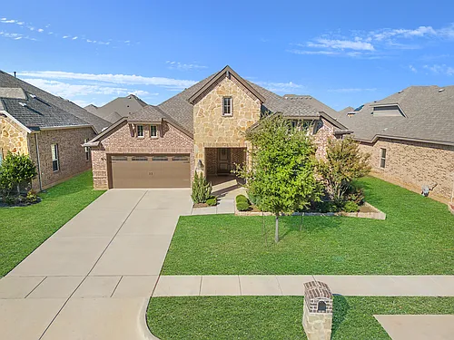 2811 Diamond Ridge Dr Photo 1