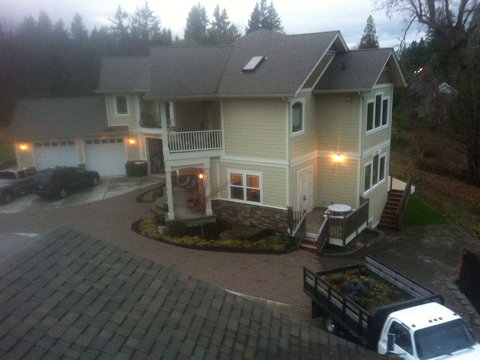 1st image of 1420 73rd Ave SE