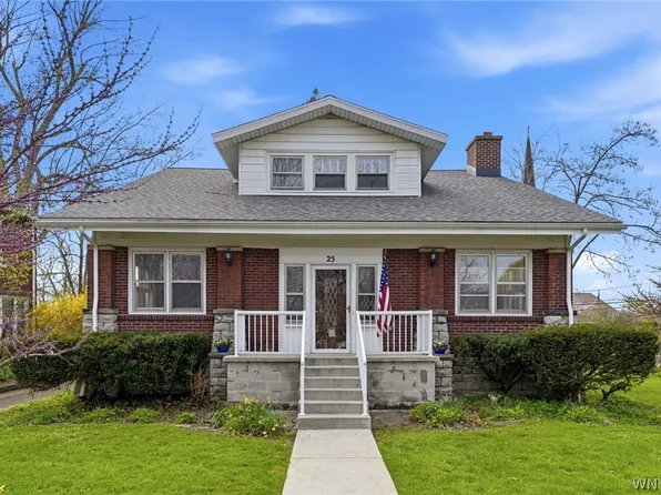 25 High Park Blvd, Amherst, NY 14226