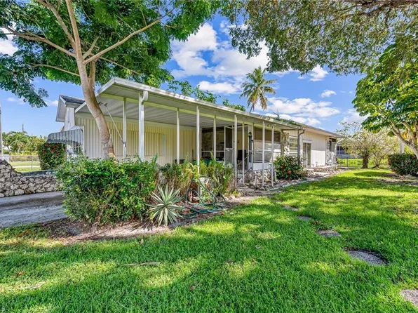36 Ocho Rios ST, NAPLES, FL 34114