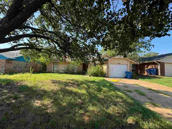 1009 E Knapp Ave, Stillwater, OK 74075