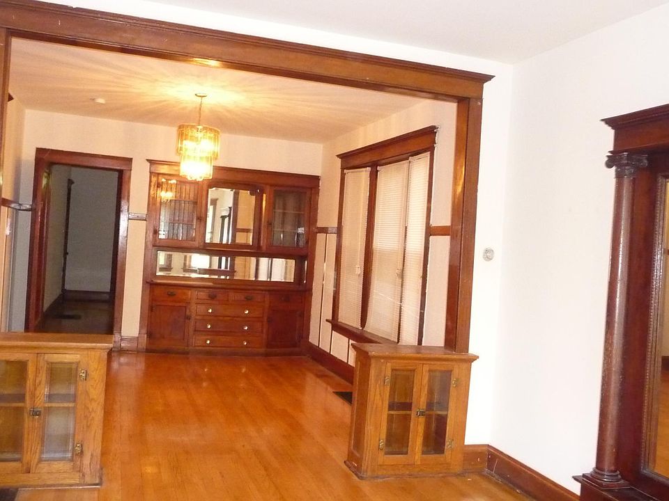 2nd image of 2051 N Mozart St APT 2