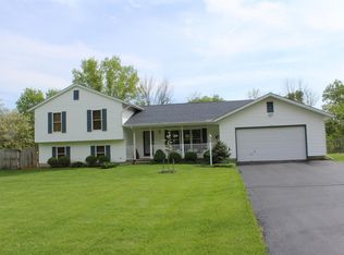 7955 Thomas Rd, Middletown, OH 45042