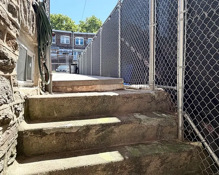 5817 N 6th St — Photo 22