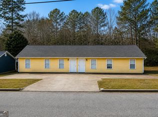 6112 Green Acres Dr SW, Covington, GA 30014