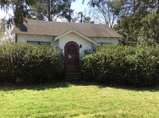 121 W South St, Kosciusko, MS 39090