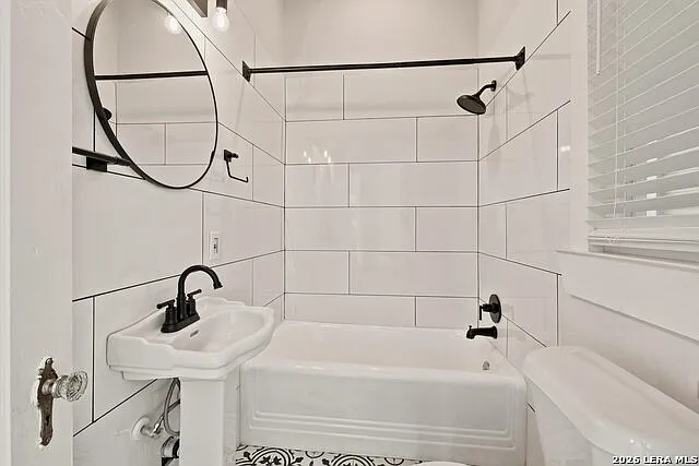 732 Lamar St #2 — Photo 14
