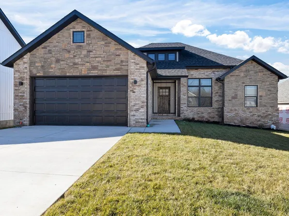 1103 S Brooks Avenue, Ozark, MO 65721