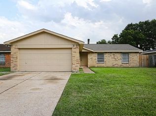 7807 Smokey Dr, Houston, TX 77064