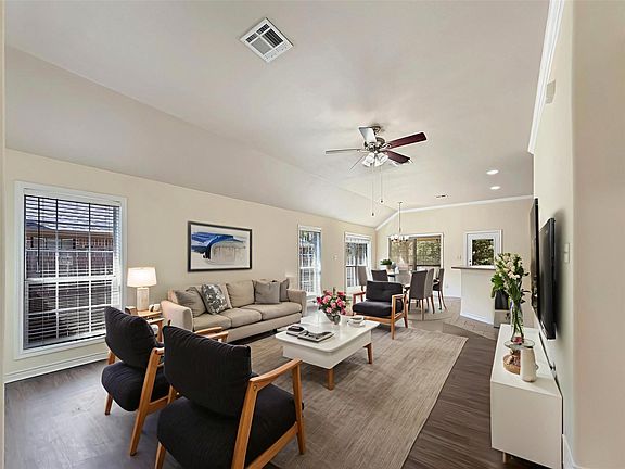 3rd image of 3707 Dove Crossing Ln