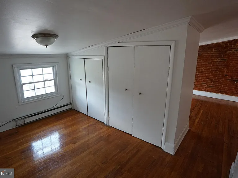 802 Cathedral St #4 — Photo 7