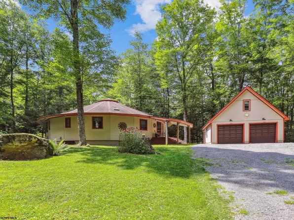 22 Collins Run Rd, Dryfork, WV 26263