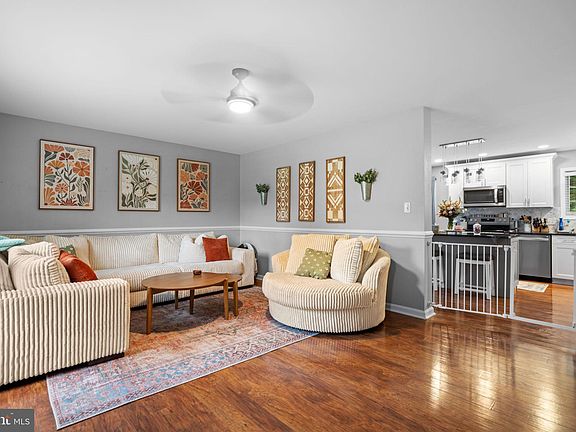 4th image of 1523 Mallard Pl