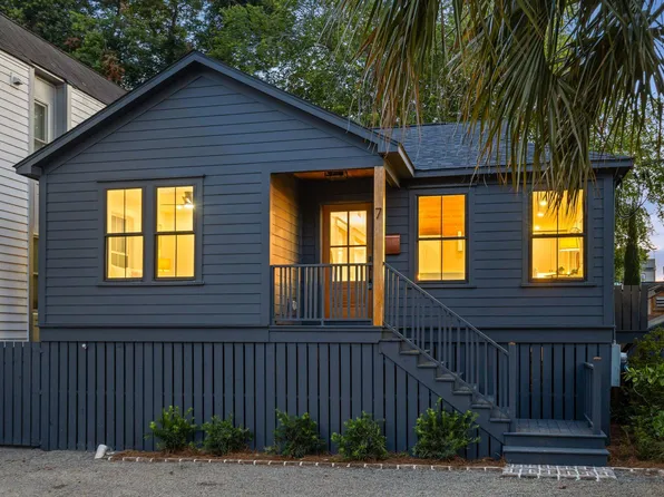 7 Larnes St, Charleston, SC 29403