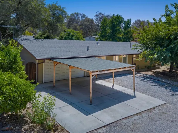 861 Live Oak Way, Auburn, CA 95603