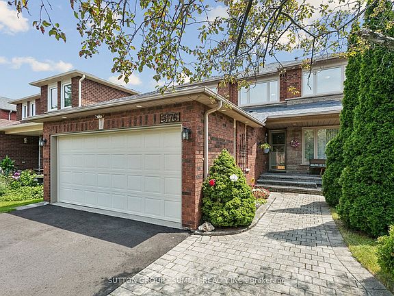 3rd image of 3176 Dovetail Mews