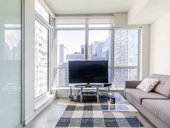 3rd image of 30 Nelson St #1603
