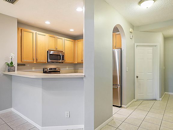 5th image of 4827 Palmbrooke Circle