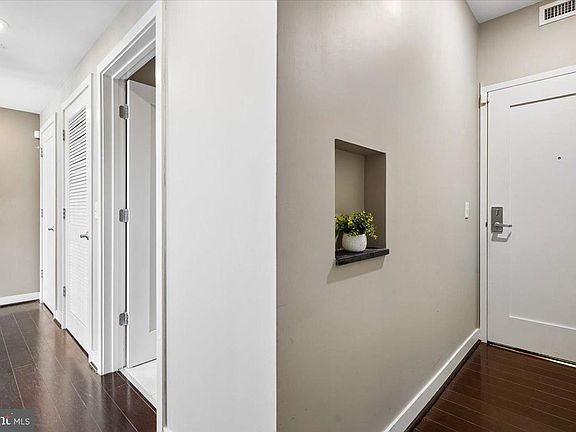 5th image of 1320 Fenwick Ln Unit 301