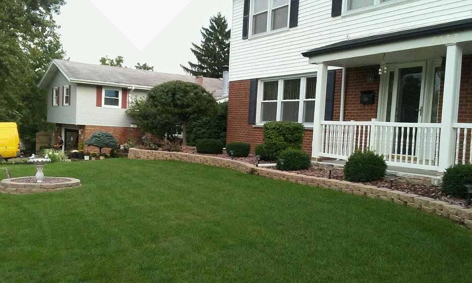 2nd image of 8657 Oak Hill Ct