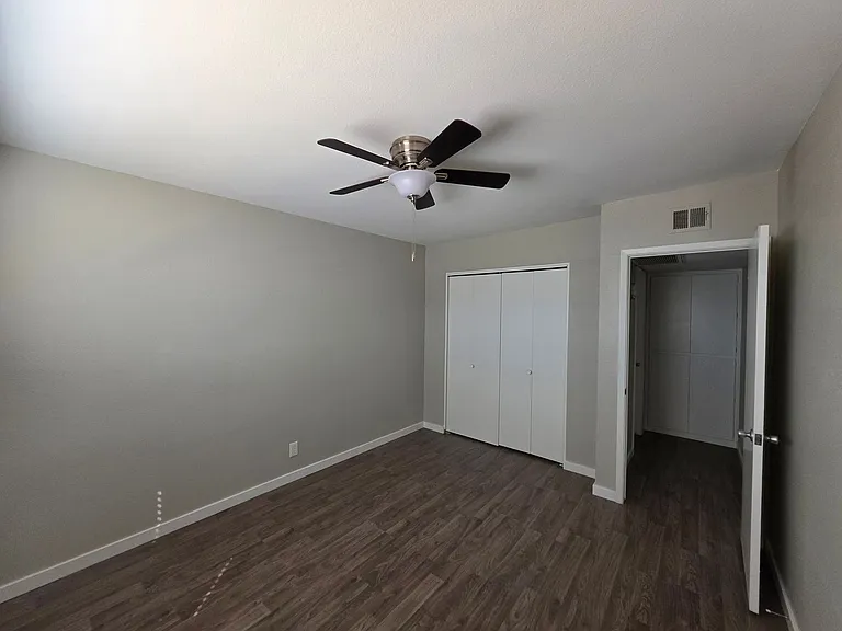 1201 W University Dr — Photo 11