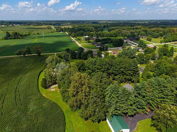 4th image of 4590 Pleasant Valley Rd