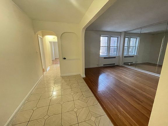 2nd image of 3615 Greystone Ave APT 4A