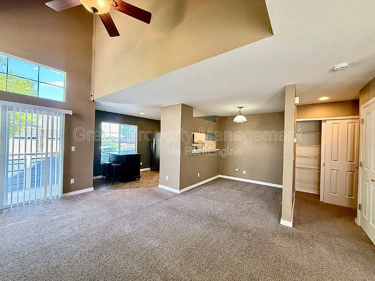 15800 E 121st Ave #F6 — Photo 4