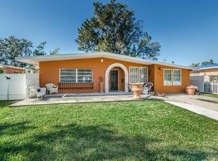 3946 Huntington St NE, Saint Petersburg, FL 33703