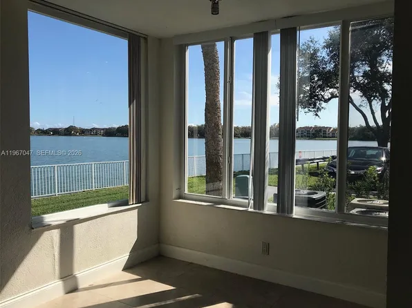 2841 N Oakland Forest Dr APT 110, Fort Lauderdale, FL 33309