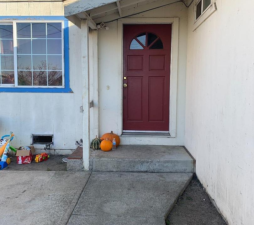 1st image of 11360 Sanchez St