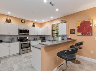 15474 Summit Place Cir UNIT 120, Naples, FL 34119