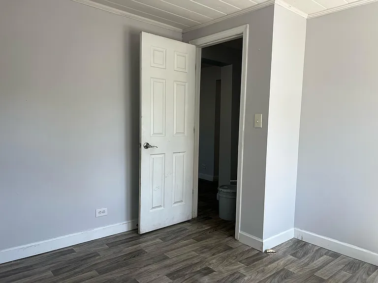 406 8th Ave S #3 — Photo 6