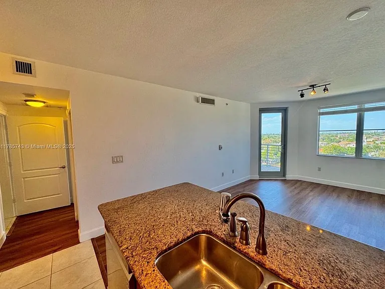 1830 Radius Dr #910 — Photo 8